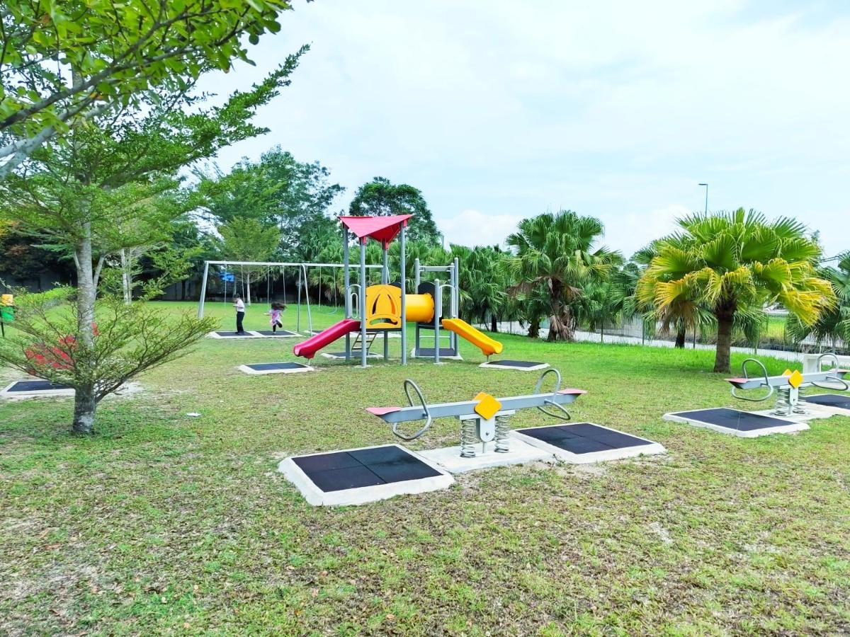 Adelea Meru Apartment Ipoh