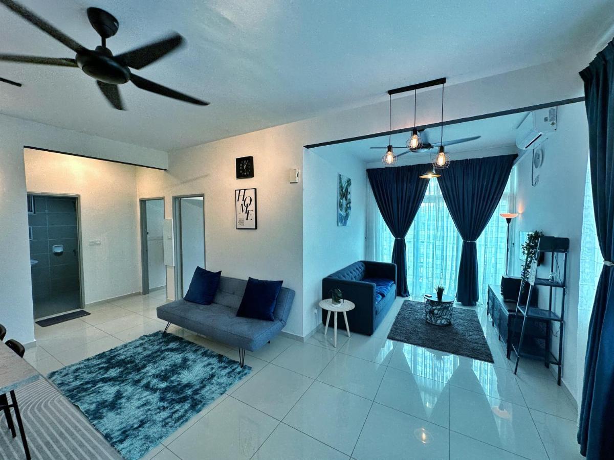 Apartment Adelea Meru *